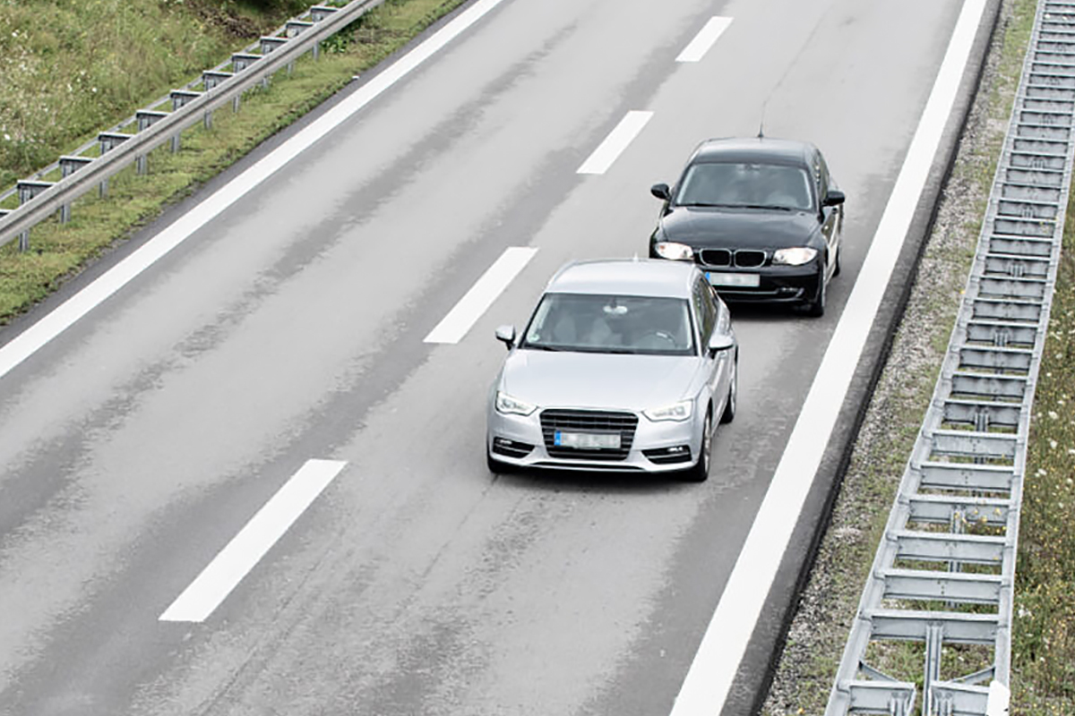 Wichtige Regeln für Autobahnfahrende